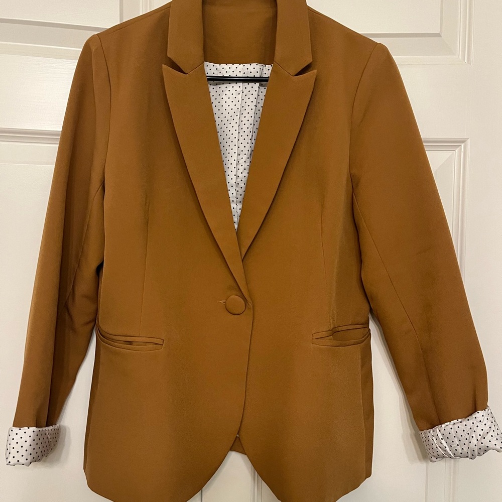 Women's Tan Blazer